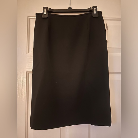 NWT Tahari ASL knee length pencil skirt - Picture 1 of 4